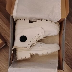 Palladium White Ankle Boots